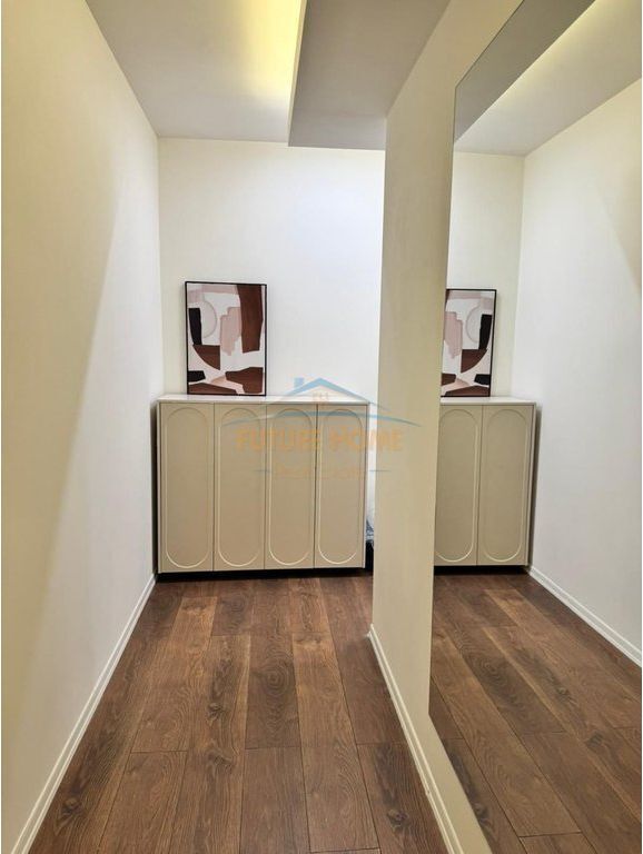 Qera, Apartament 2+1, Xhamllik, Tiranë.