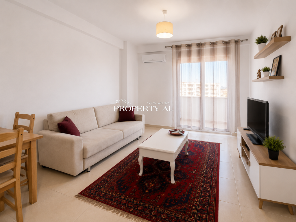 Apartament 1+1 për Shitje në Vlorë – Pamje e Hapur nga Ishulli i Sazanit