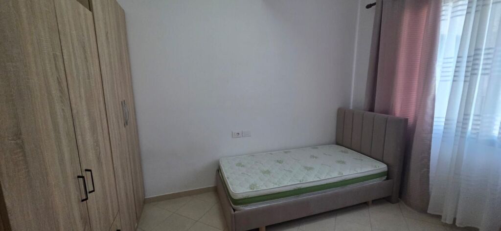 Jepet me qera Apartament 2+1 ne Yzberisht / Prane Nela6