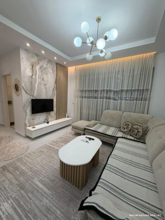 Appartamento In Affitto 1+1 al Nuovo Boulevard (ID B2101778) Tirana