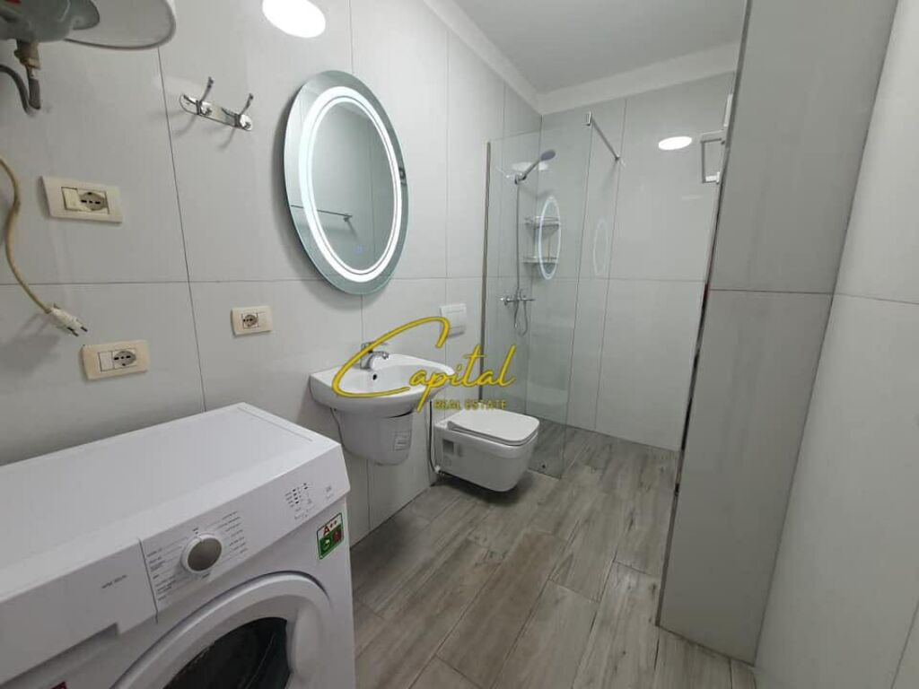 GARSONIERE ME QIRA 40 M2 MOZAIKU I TIRANES 45.000 LEKE
