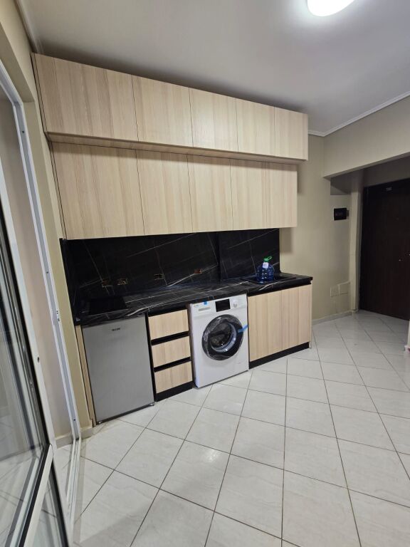Garsoniere me qera -📍 21 Dhjetori, perballe Inxhinerise se Ndertimit- 480 mije leke