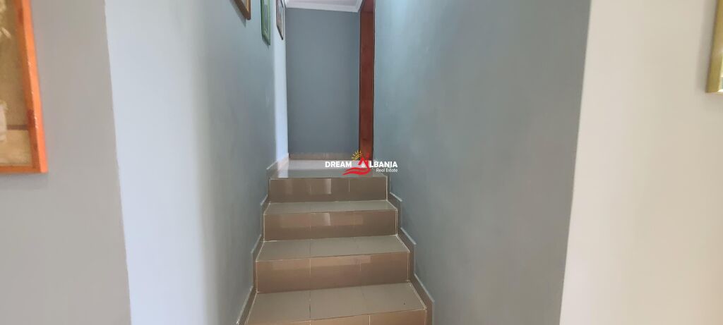 Villa with Yard for Rent in Laprake Near the Military Hospital in Tirana (ID 4251329)