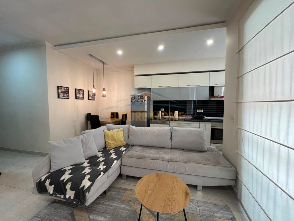 Qera, Apartament 2+1, Unaza e Re, Tiranë