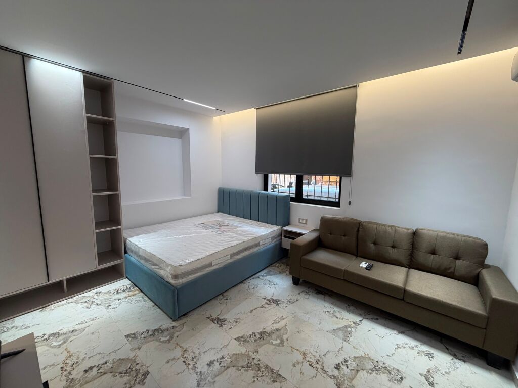 2 Studios for sale together – Myslym Shyri