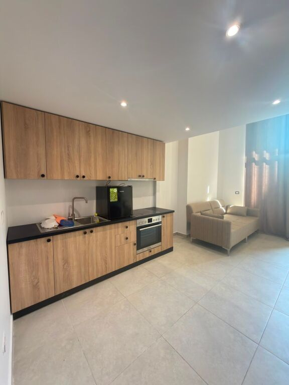 Jepet me qira duplex tek Golden Park 3