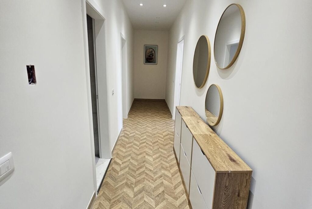 At Jaho Residence in Fresk, 2+1+2 Apartment with Parking Space for Rent!