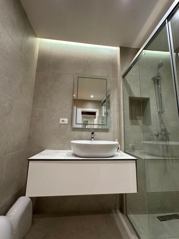 Apartment 1+1 + parking space for rent – Xheluks Complex