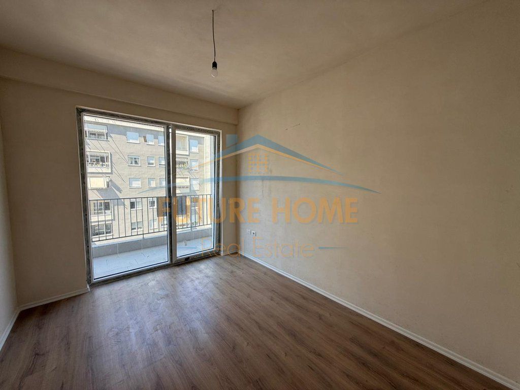 For sale 3+1+2+Storage, Commune of Paris. PRI70913