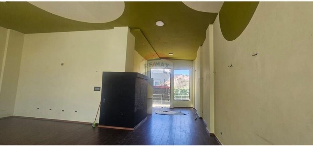 Negozio - In Affitto - Via Budi, Tirana(ID: 530551001-300)