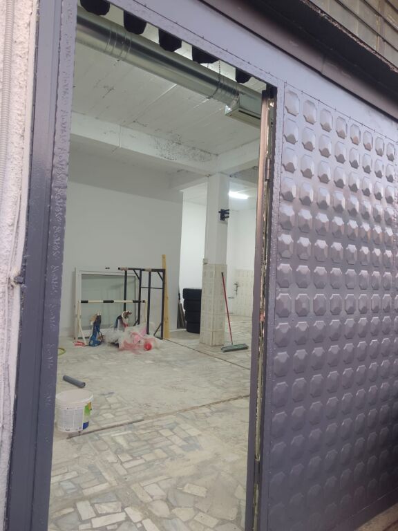 Warehouse for rent in Kombinat !