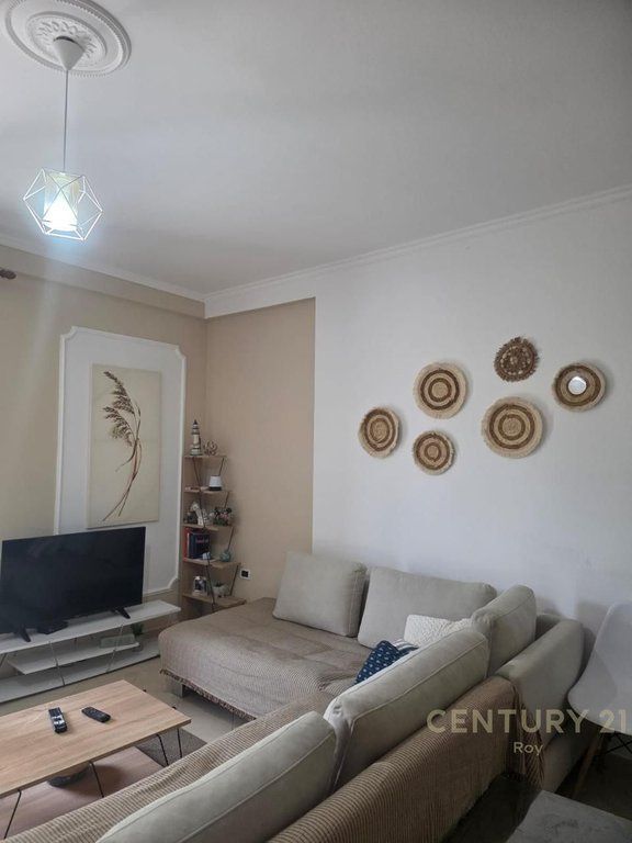 SHITET APARTAMENT 1+1 TEK PISHAT E BUTA!