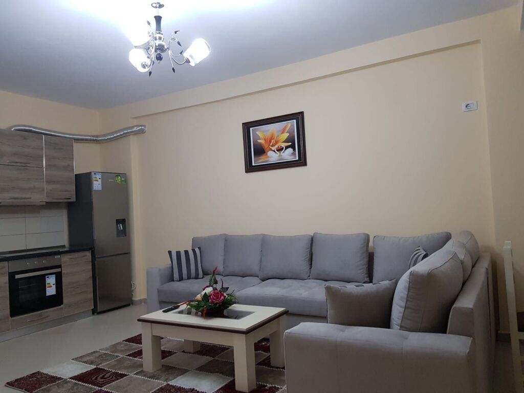 Apartment 1+1 for rent in Astir near Bar Artistit