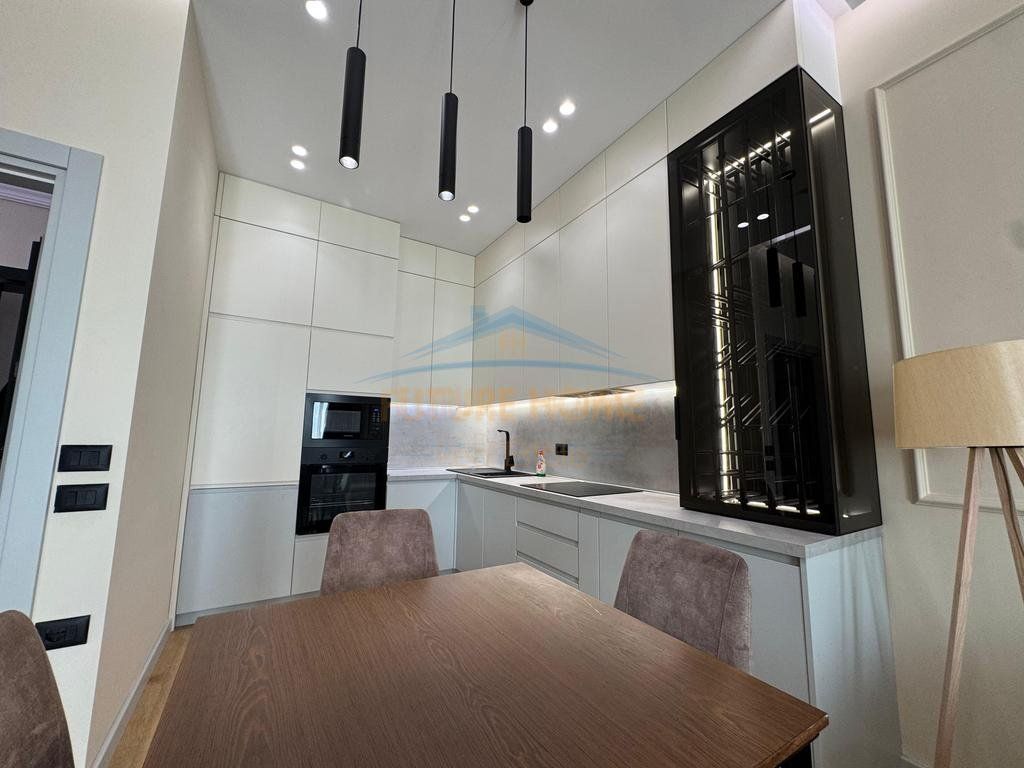 Rent, Apartment 1+1, Kavajes Street, Tirana