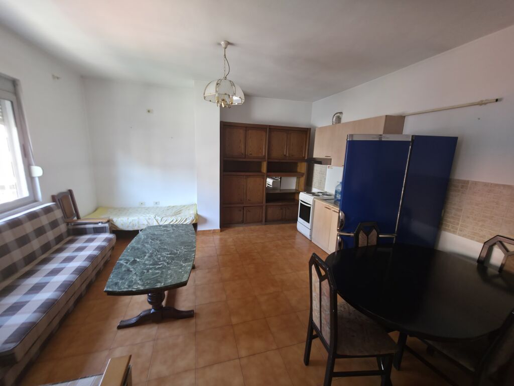 🏡 Appartamento 1+1 in Affitto in Via Bill Klinton