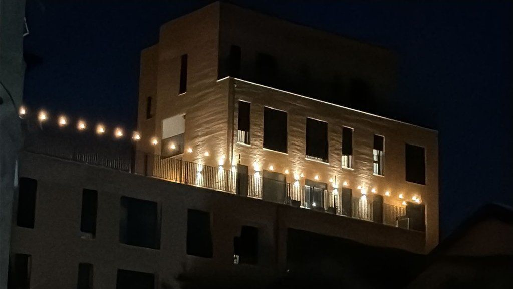 Penthouse me verandë 2+1 Për Shitje/Këmbim në Ali Demi, Tiranë - 440,000€ | 125 m²