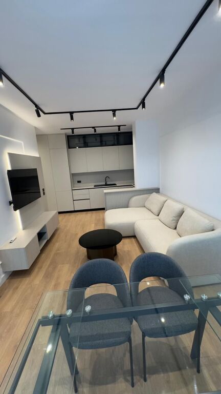 Qera | Apartament 1 + 1 | Porcelani | 800 €/muaj