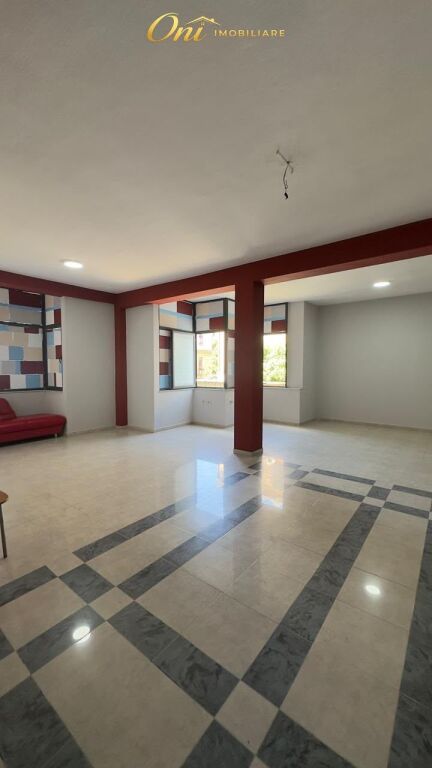 OFFICE FOR RENT CENTER