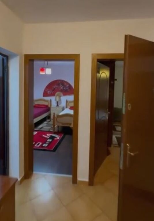 🏡 Jepet me Qera Apartament 2+1 tek Pazari i Ri, 600 mije leke