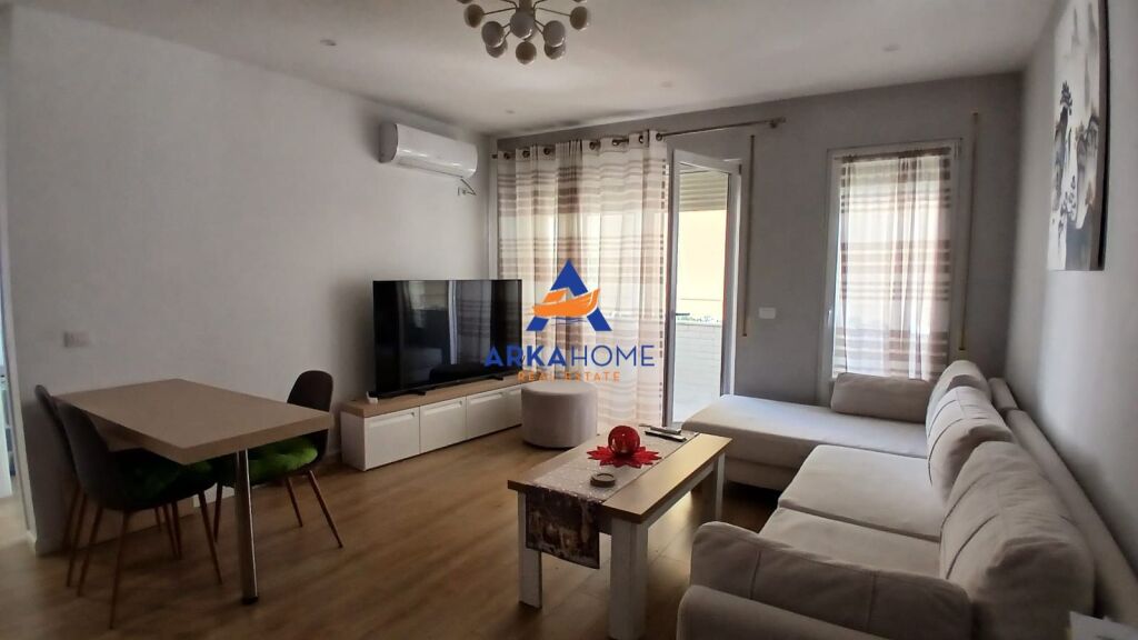 APARTMENT FOR RENT 2+1+BALCONY "DRY LAKE" 80,000 LEKE