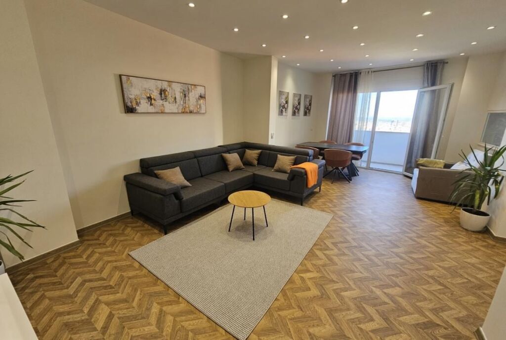 At Jaho Residence in Fresk, 2+1+2 Apartment with Parking Space for Rent!