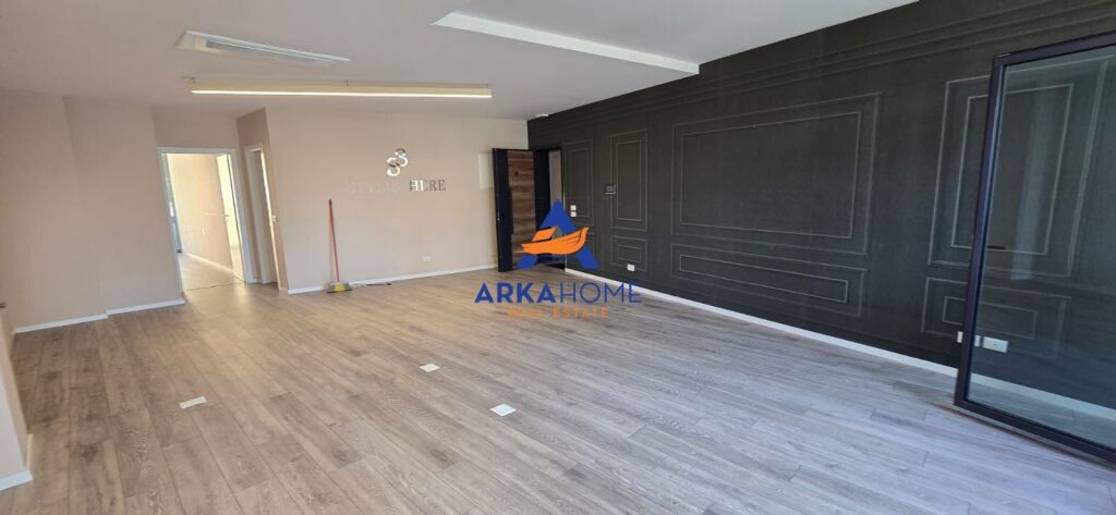 SPACE FOR RENT 102M2 "REZIDENCA LAKE VIEW" 1500 EURO