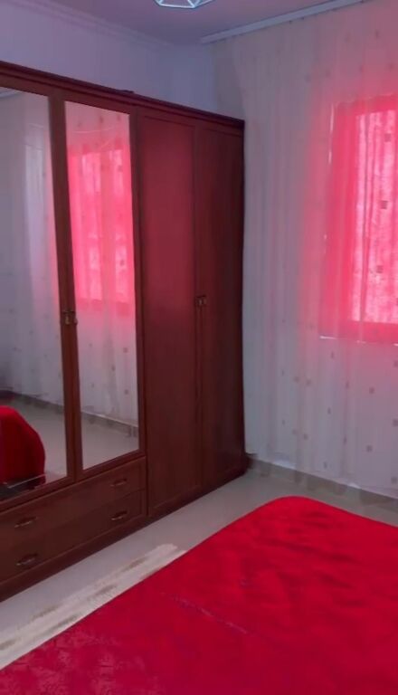 Qera | Apartament 1 + 1 | Shkolla e Bashkuar | 400 €/muaj