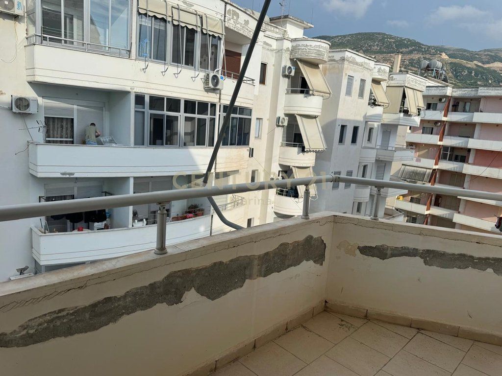APARTAMENT 1+1 PER SHITJE,NE LUNGOMARE!