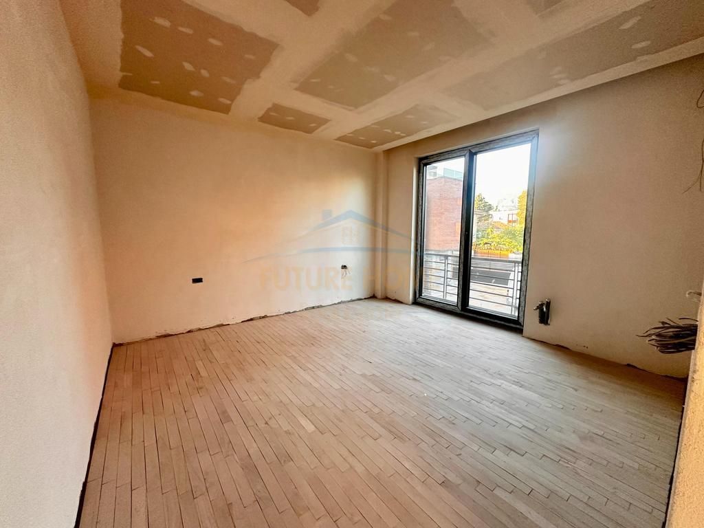 For sale, Villa in the Roses Residence, near Lake Farka