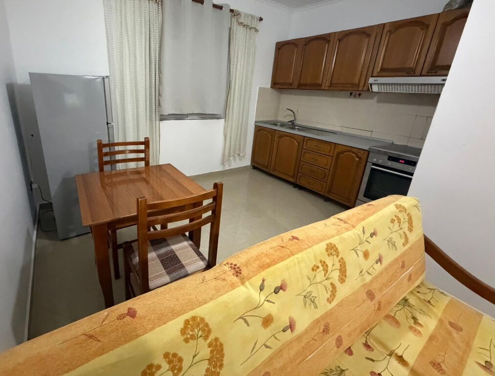 Apartment 1+1 for rent Mihal Grameno