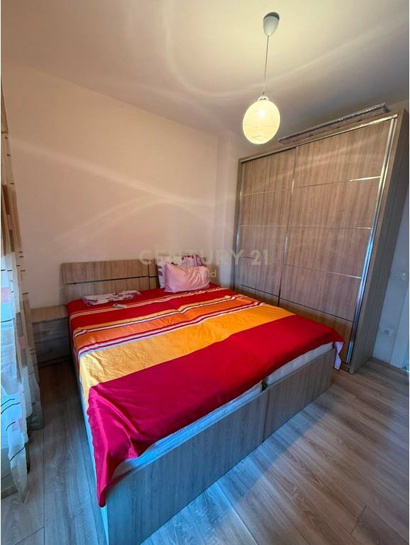 JEPET ME QERA APARTAMENT 2+1+2 TE KOMPLEKSI REZIDENCIAL SIMA COM ! 600 € /Muaj