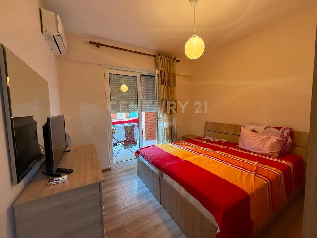 JEPET ME QERA APARTAMENT 2+1+2 TE KOMPLEKSI REZIDENCIAL SIMA COM ! 600 € /Muaj