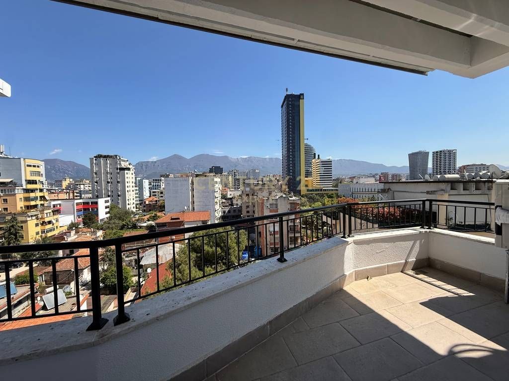 Apartment 2+1 for rent at Donika Center