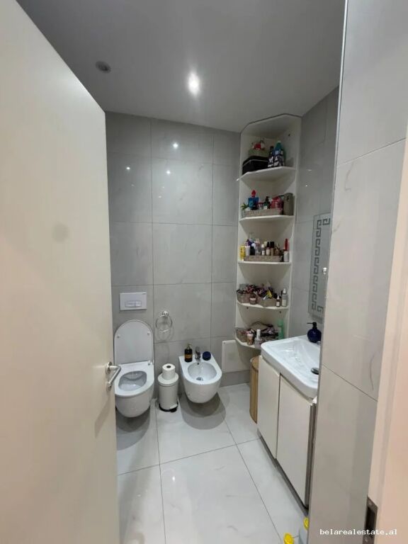 Appartamento In Affitto 1+1 al Nuovo Boulevard (ID B2101778) Tirana