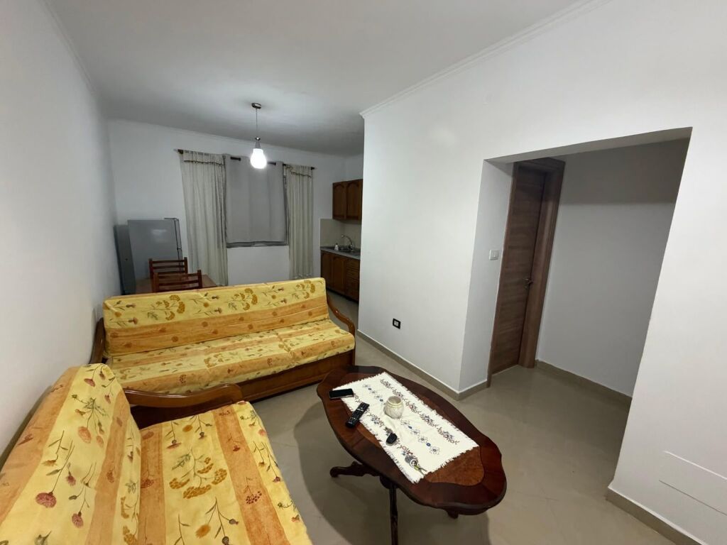 Apartment 1+1 for rent Mihal Grameno
