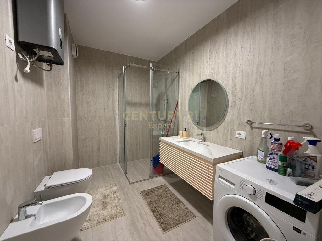Apartment 2+1 for rent at Donika Center