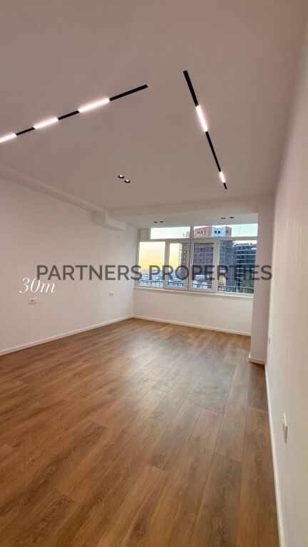 🏡 Monolocale Premium in vendita – Via Muhamet Gjollesha (21 Dicembre)