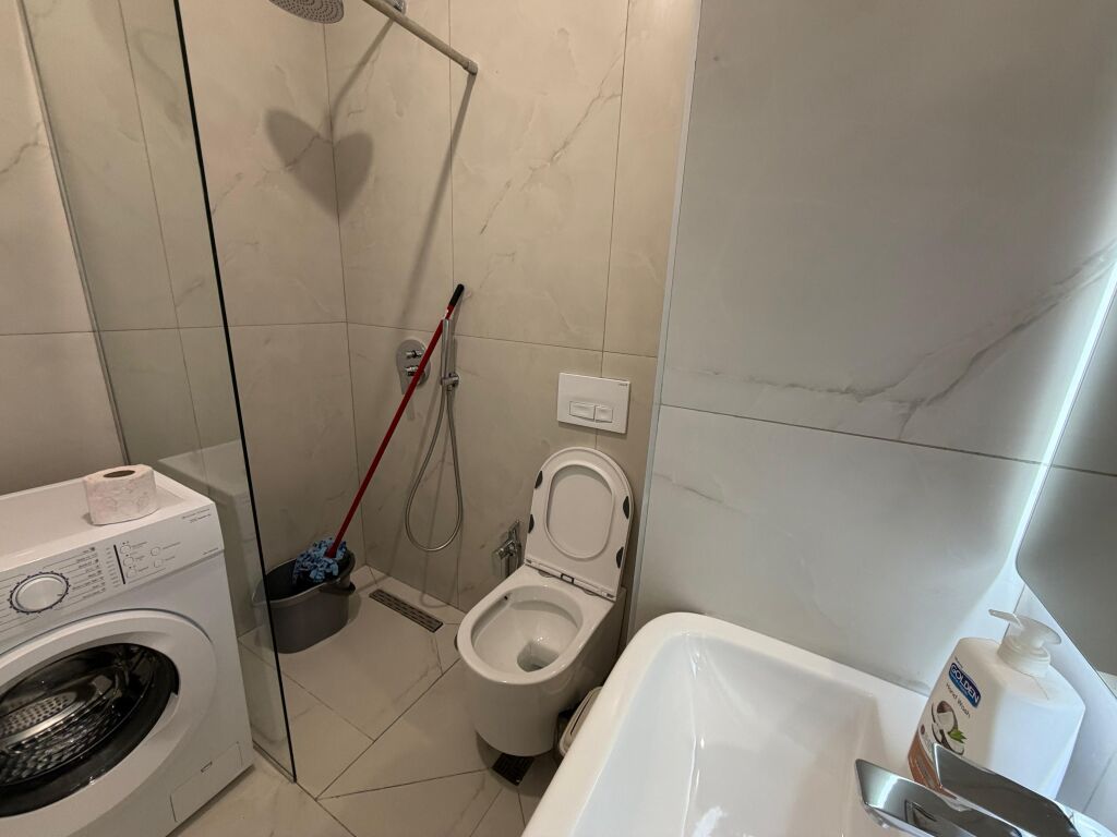 Super apartment 1+1 for rent, 350 thousand lek, Kadiu Ali Dem residence