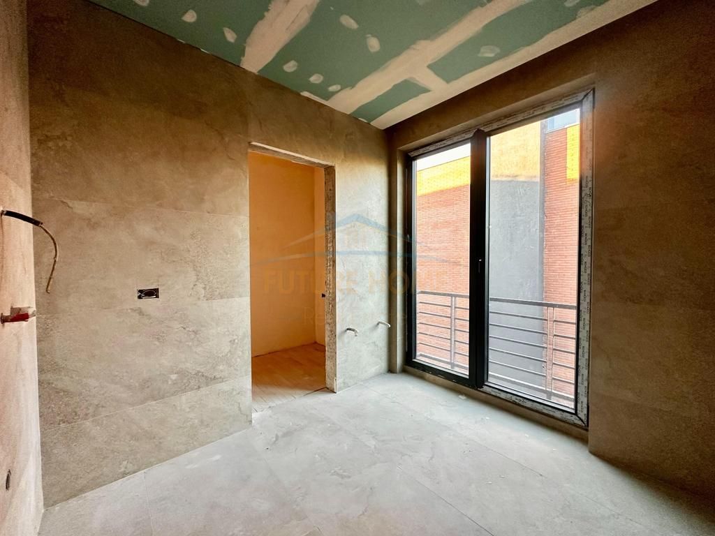 For sale, Villa in the Roses Residence, near Lake Farka