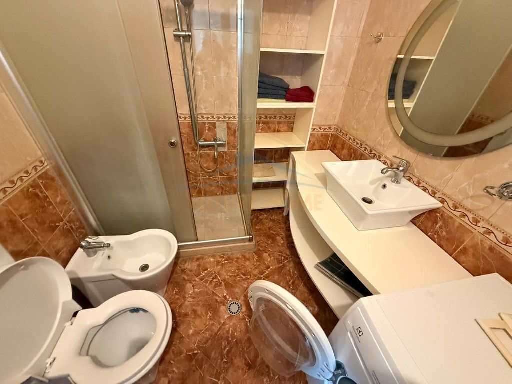 Qera, Apartament 2+1+2, Myslym Shyri, Tirane.