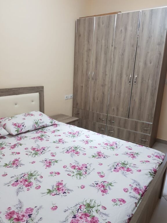 Apartment 1+1 for rent in Astir near Bar Artistit