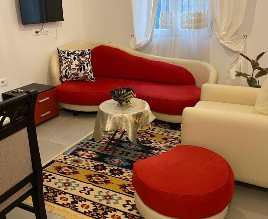 Rent, Apartment 1+1, 5 Maji, 40,000 Leke