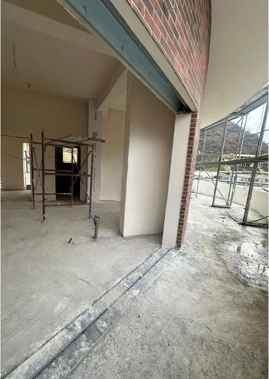 New Listing! FOR SALE APARTMENT 2+1 - RESIDENCE KODRA E DIELLIT 2 195,000 €