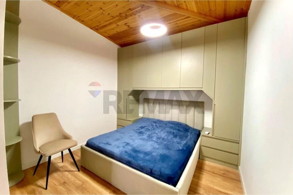 Apartamet Duplex 2+1+2 Shkoze