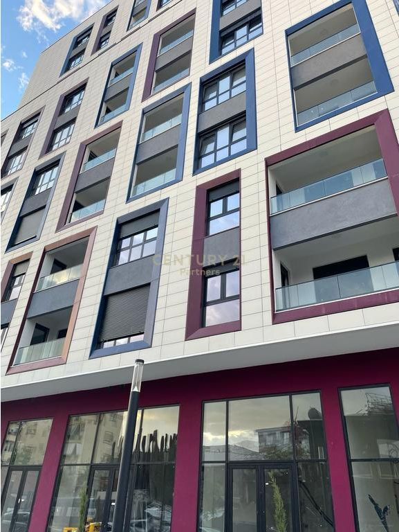 OCCASION - SELLING APARTMENT 2+1+2 – PARIS COMMUNE NEAR BAR "OSLO"