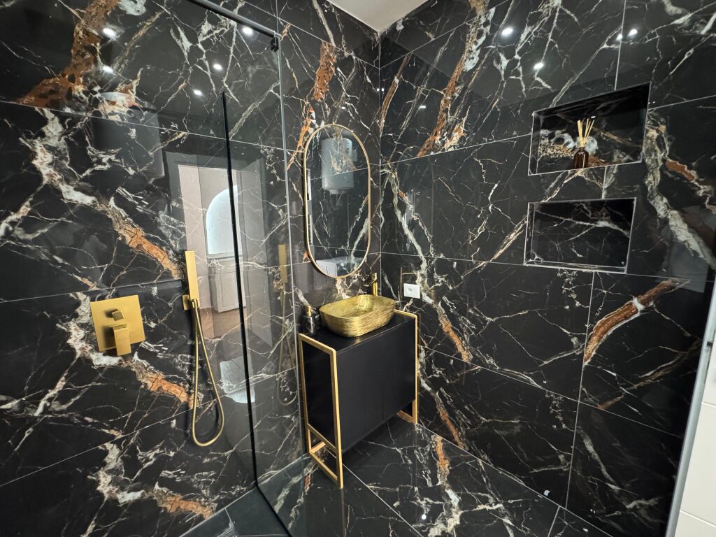 Jepet Apartament me qera 1+1 pamje ballore deti
