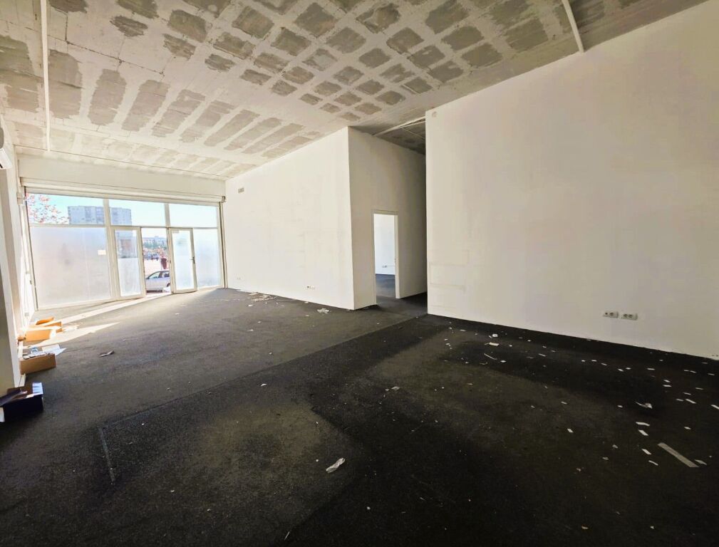 🏢 EXCLUSIVE | BUSINESS PREMISES FOR RENT – STREET FRONT ✨
