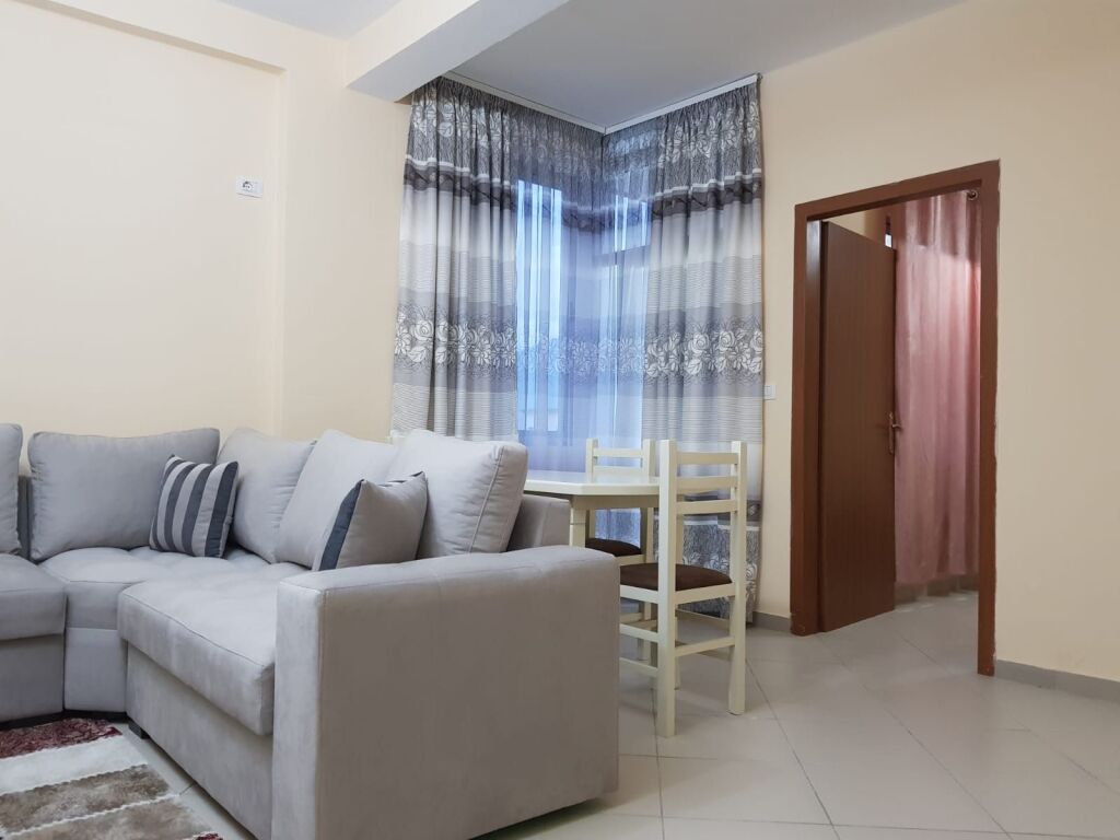 Apartment 1+1 for rent in Astir near Bar Artistit