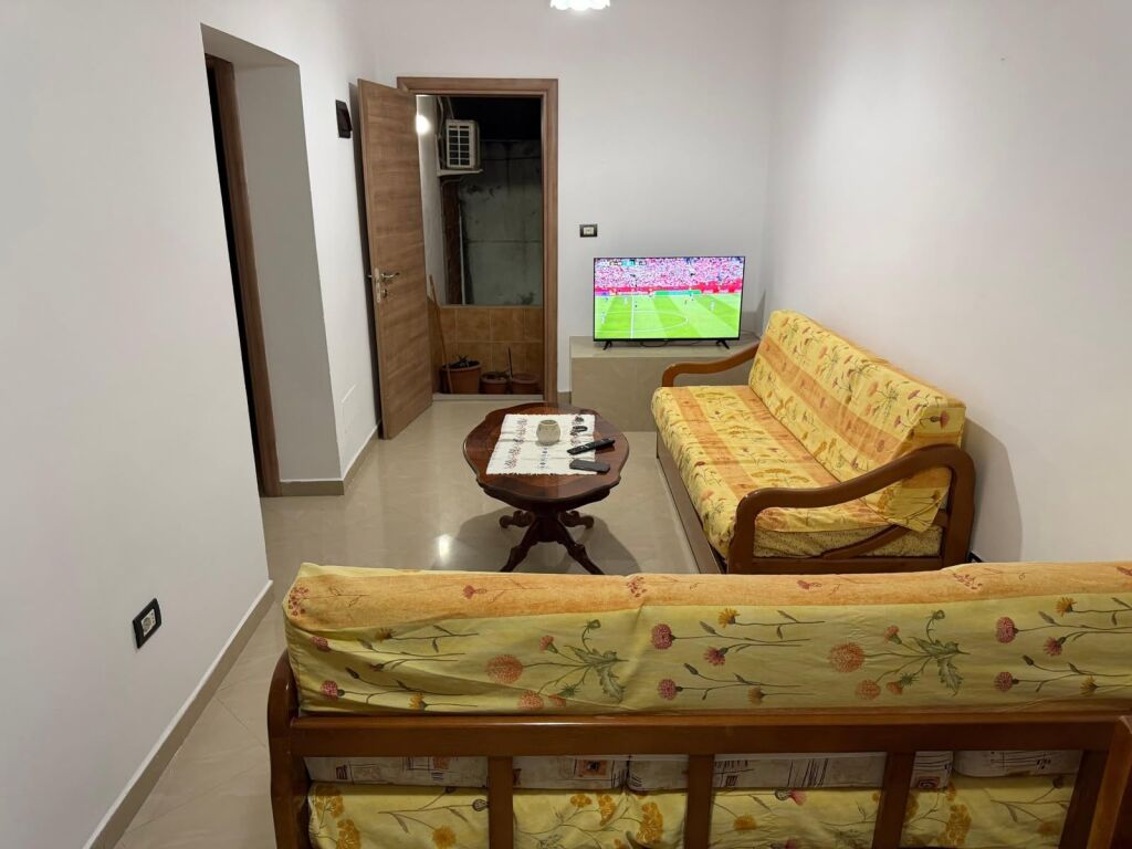 Apartment 1+1 for rent Mihal Grameno