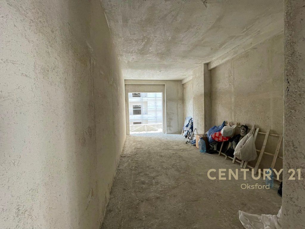 APARTMENT 2+1+2, NEAR THE FORMER AVIATION FIELD FOR SALE
